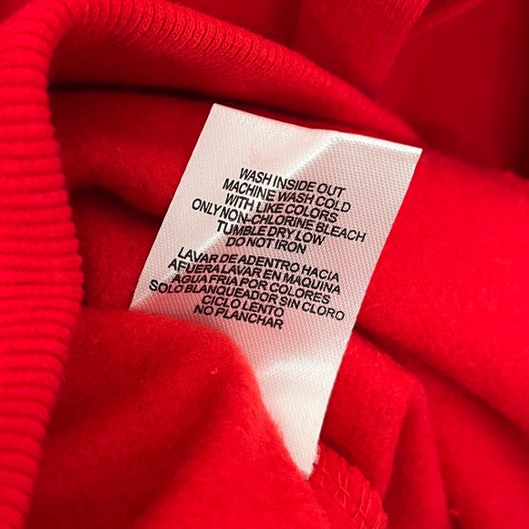 NWT Hello Kitty Holiday Christmas Sweatshirt Women’s XL - Picture 7 of 9